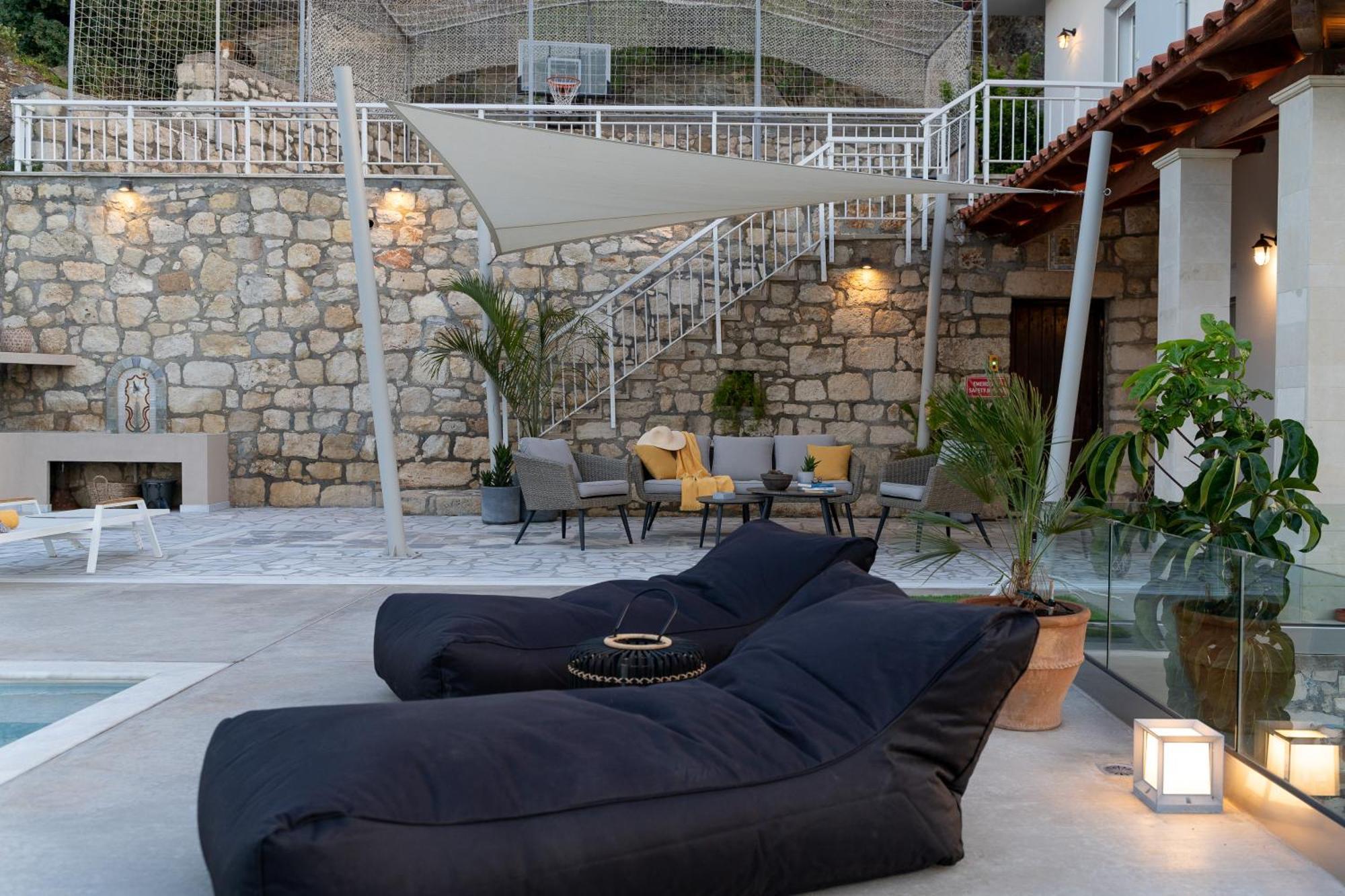 Amazing View Villa Aliki With Infinity Pool & Spa Λυγαριά Εξωτερικό φωτογραφία